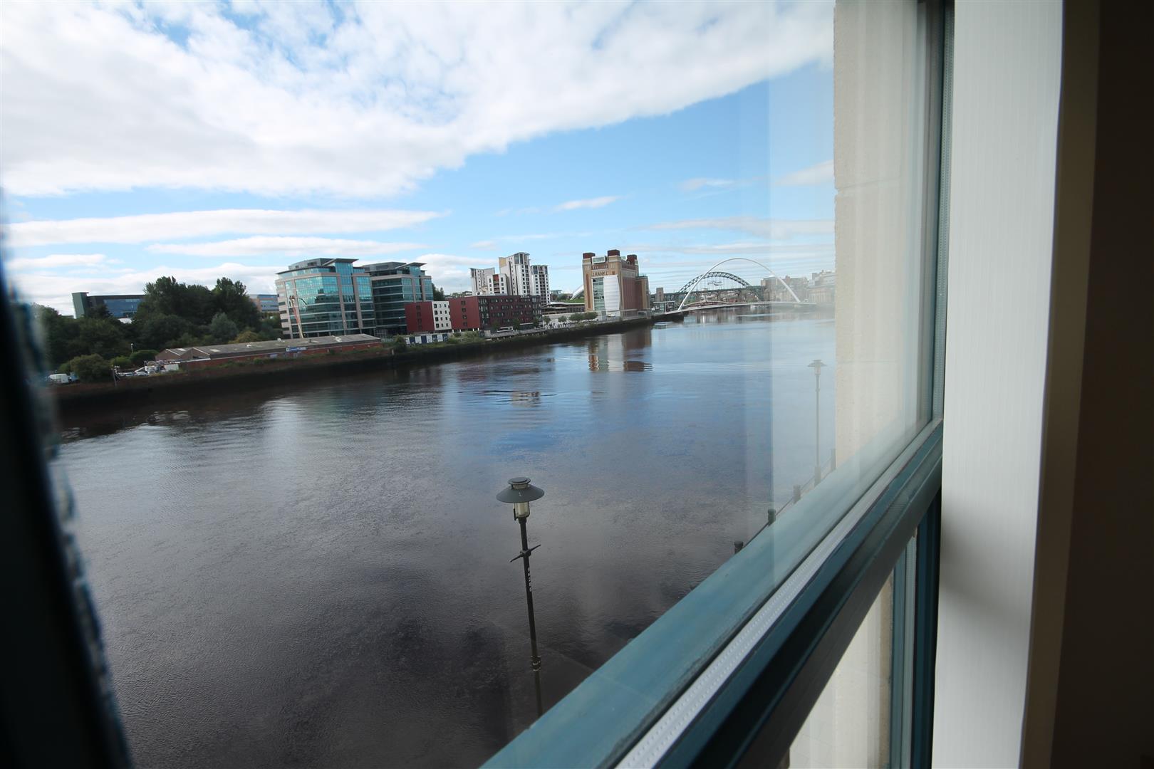 Mariners Wharf Newcastle Upon Tyne, 2 Bedrooms Apartment ,Let Agreed
